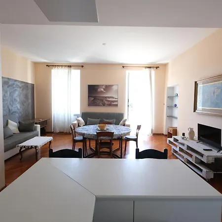 A Un Soffio Dal Mare By Portofinovacanze *